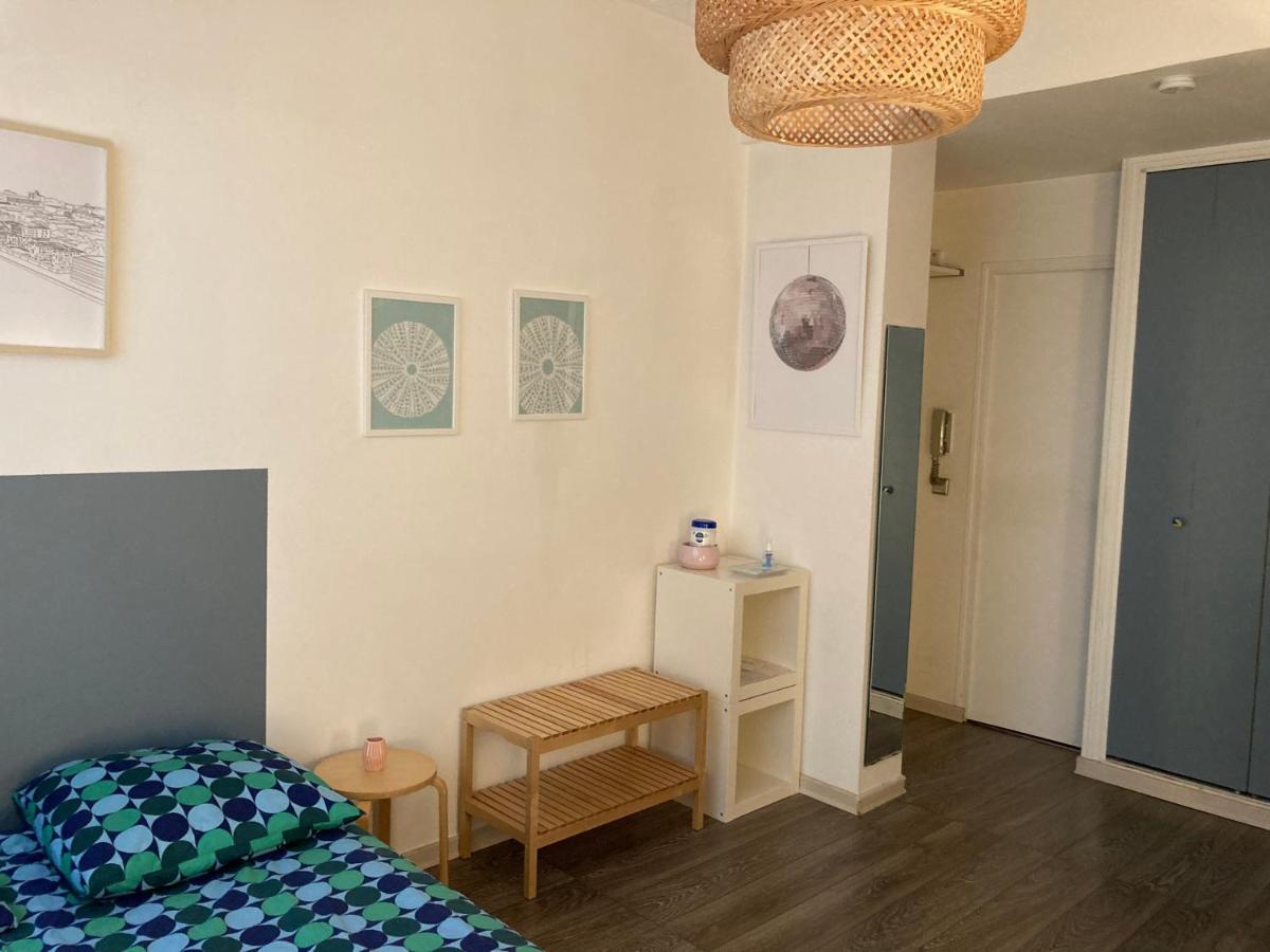Studio Dragon Avec Gardien Marseille Kültér fotó